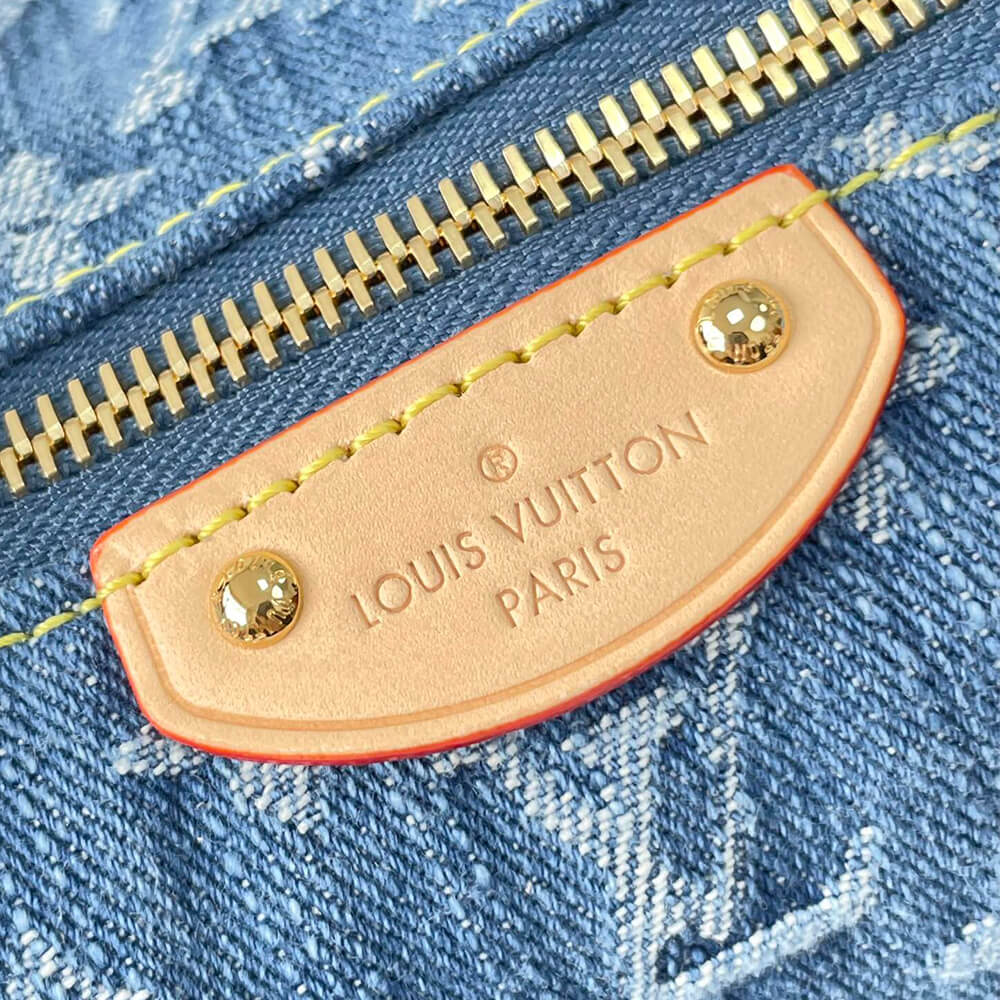 LV Hills Pochette