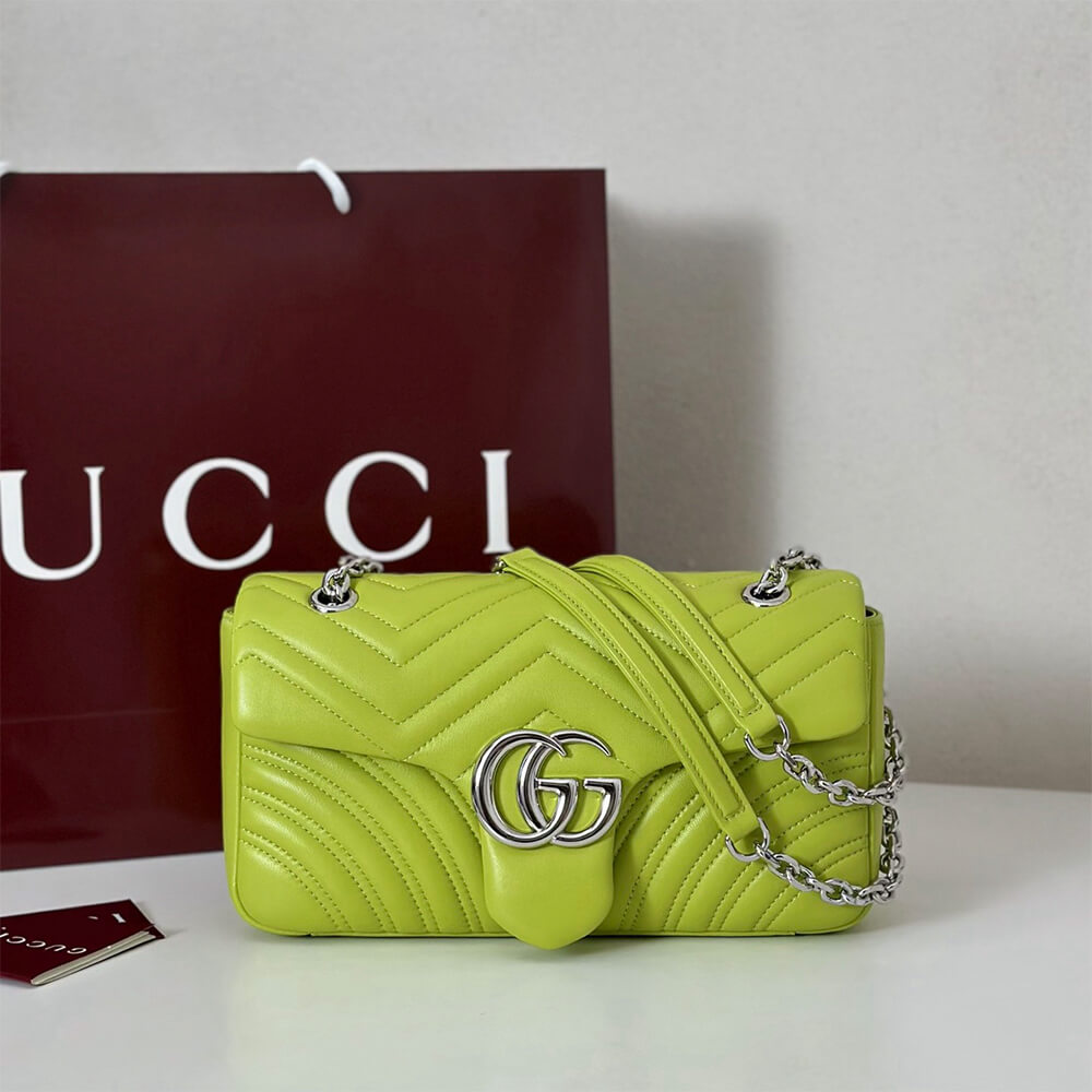 NEW GG Marmont medium shoulder bag