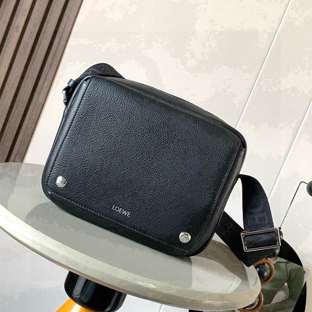 L0ew* Medium Pebble messenger bag(HIGH-END GRADE)