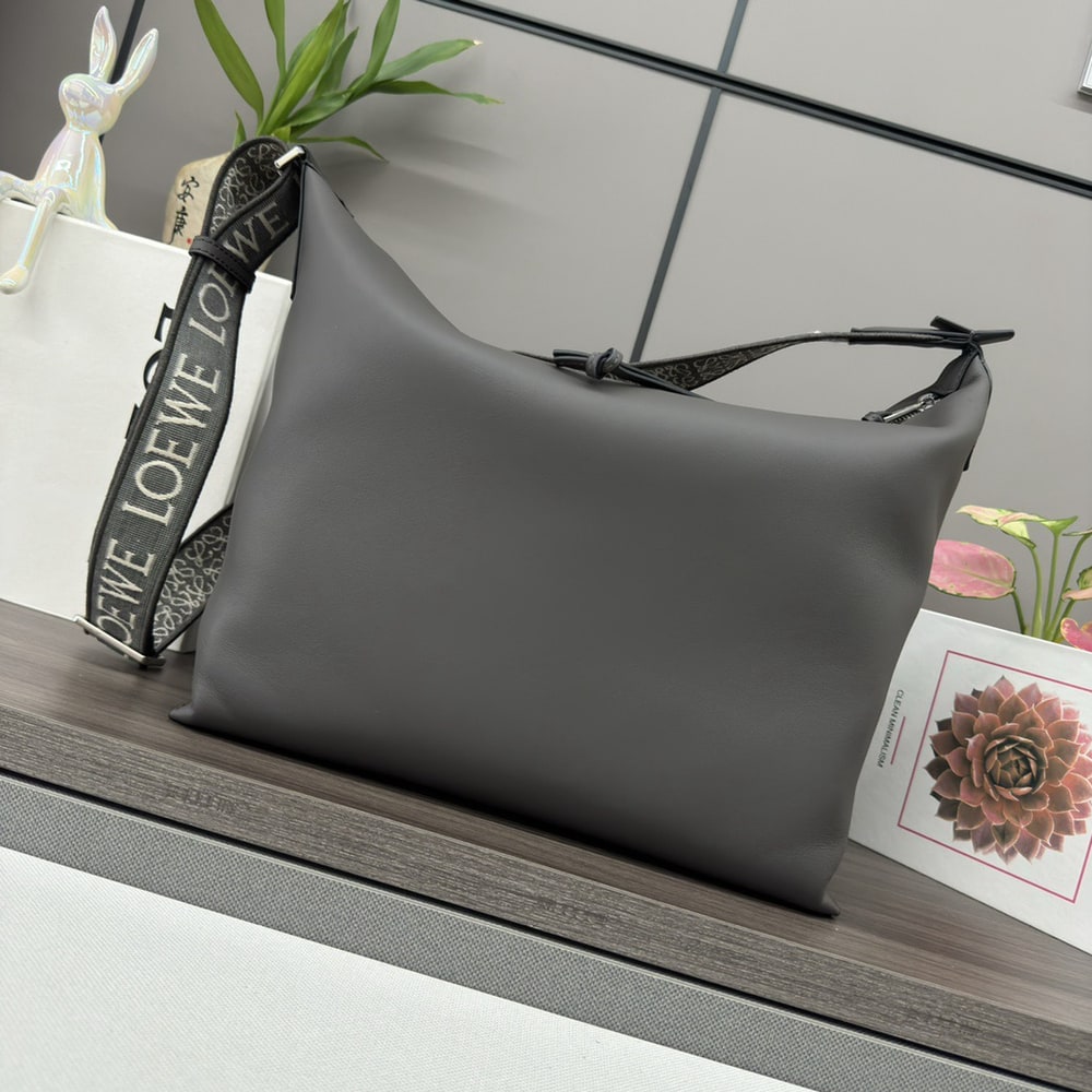 L0ew* Cubi Crossbody bag in S*pple smooth calfskin and jacquard (HIGH-END GRADE)
