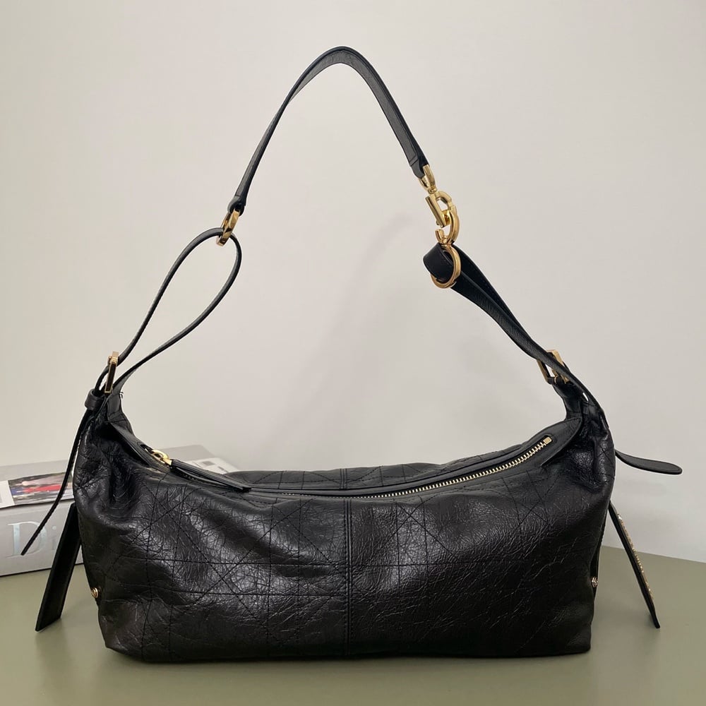D10r Medium D-Journey Bag in Crinkled Calfskin(TAX-FREE GRADE)
